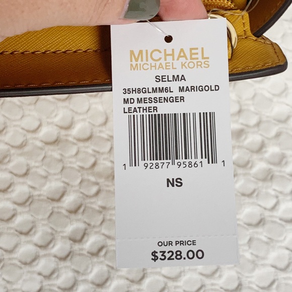 MICHAEL KORS Selma Saffiano Leather Satchel - Picture 5 of 5